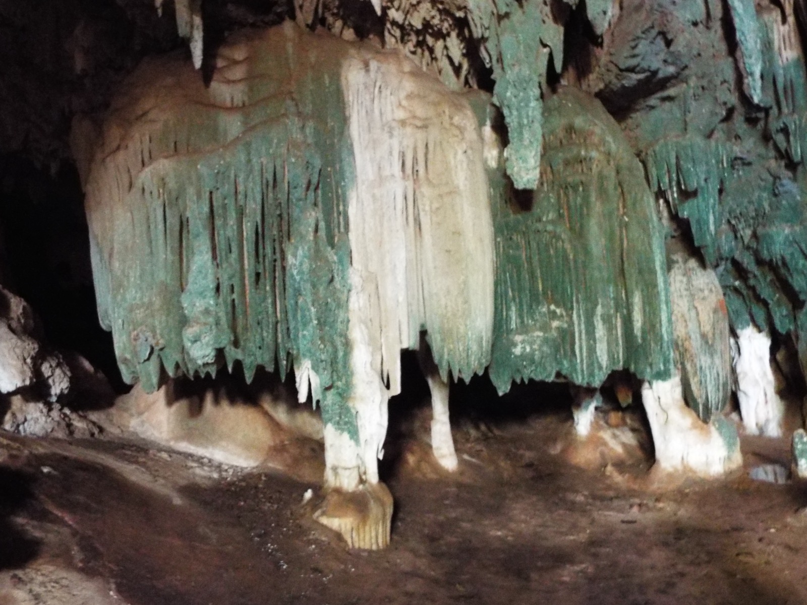 Gruta do Sabiá