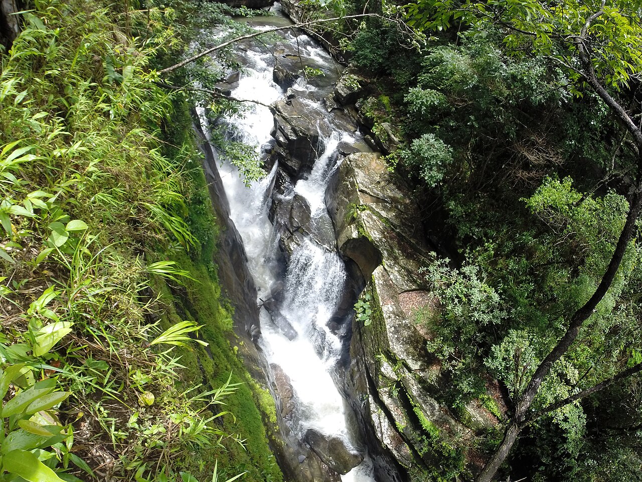 Cachoeira Raizama